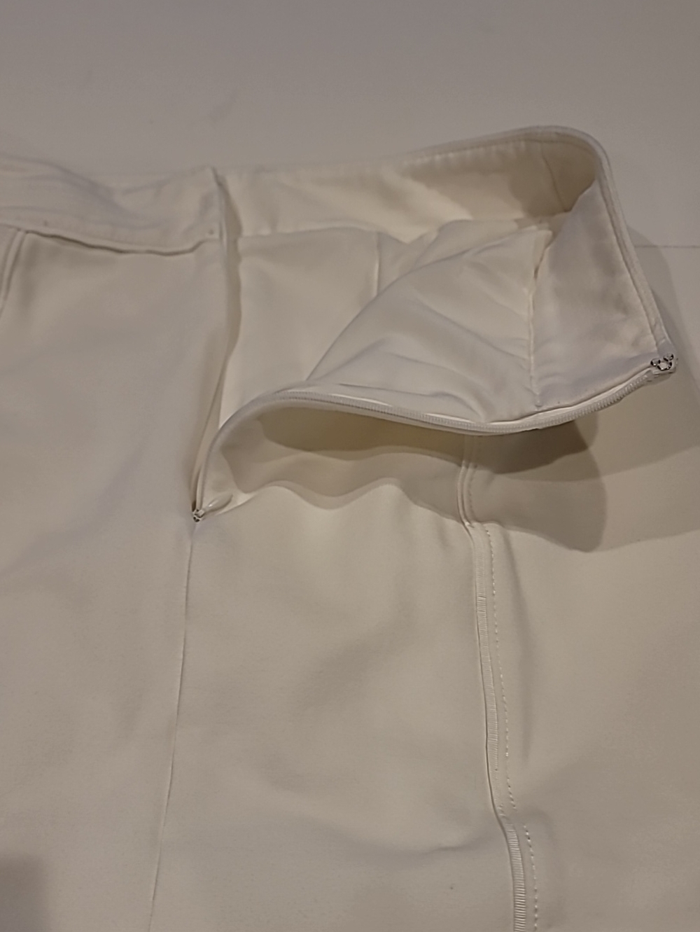 White House Black Market White Ponte Mini Skirt 6 - Picture 6 of 12